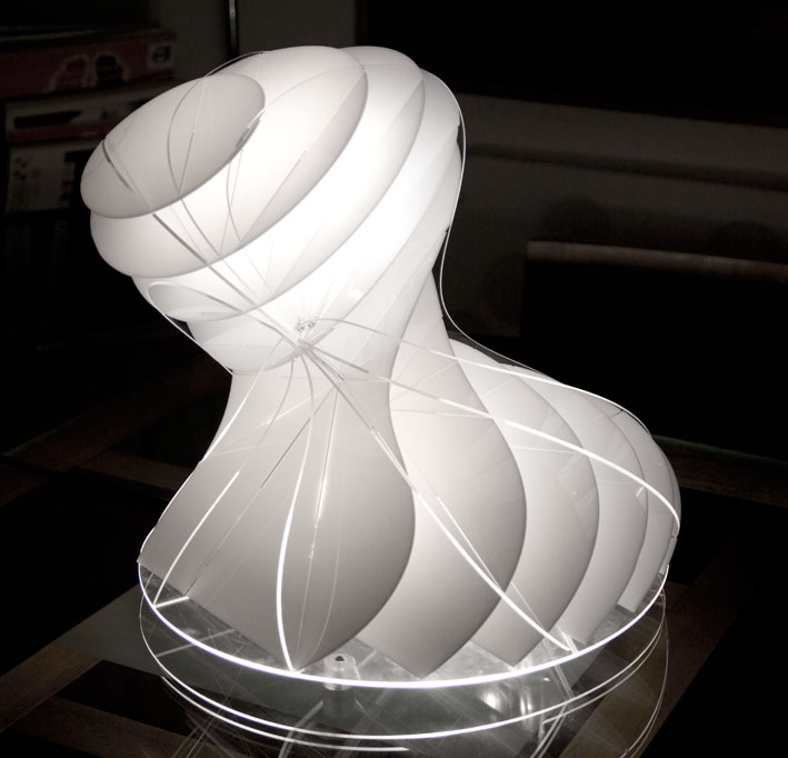 Lampara Omega - LED - Acrilico - by Alela - desktop led lamp